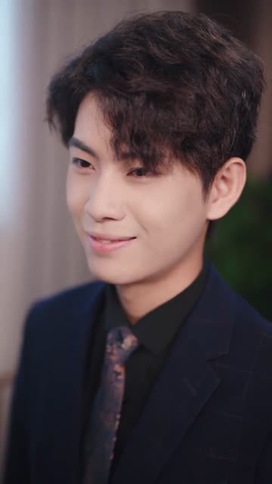 万界收租，女帝也得上供（60集）短剧太好看了吧