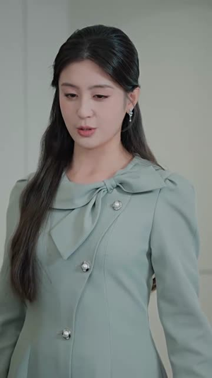 装穷被丢进恋爱盲盒后（71集）看完还想看的精彩短剧