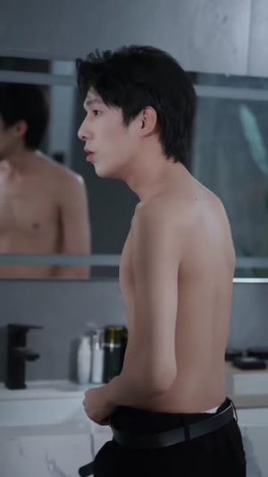 让你当保安，你去泡美女校花（80集）无广告畅享短剧视觉盛宴