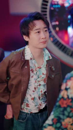 纵情莞城，我本桀骜少年臣（80集）爱上这部短剧推荐给你们